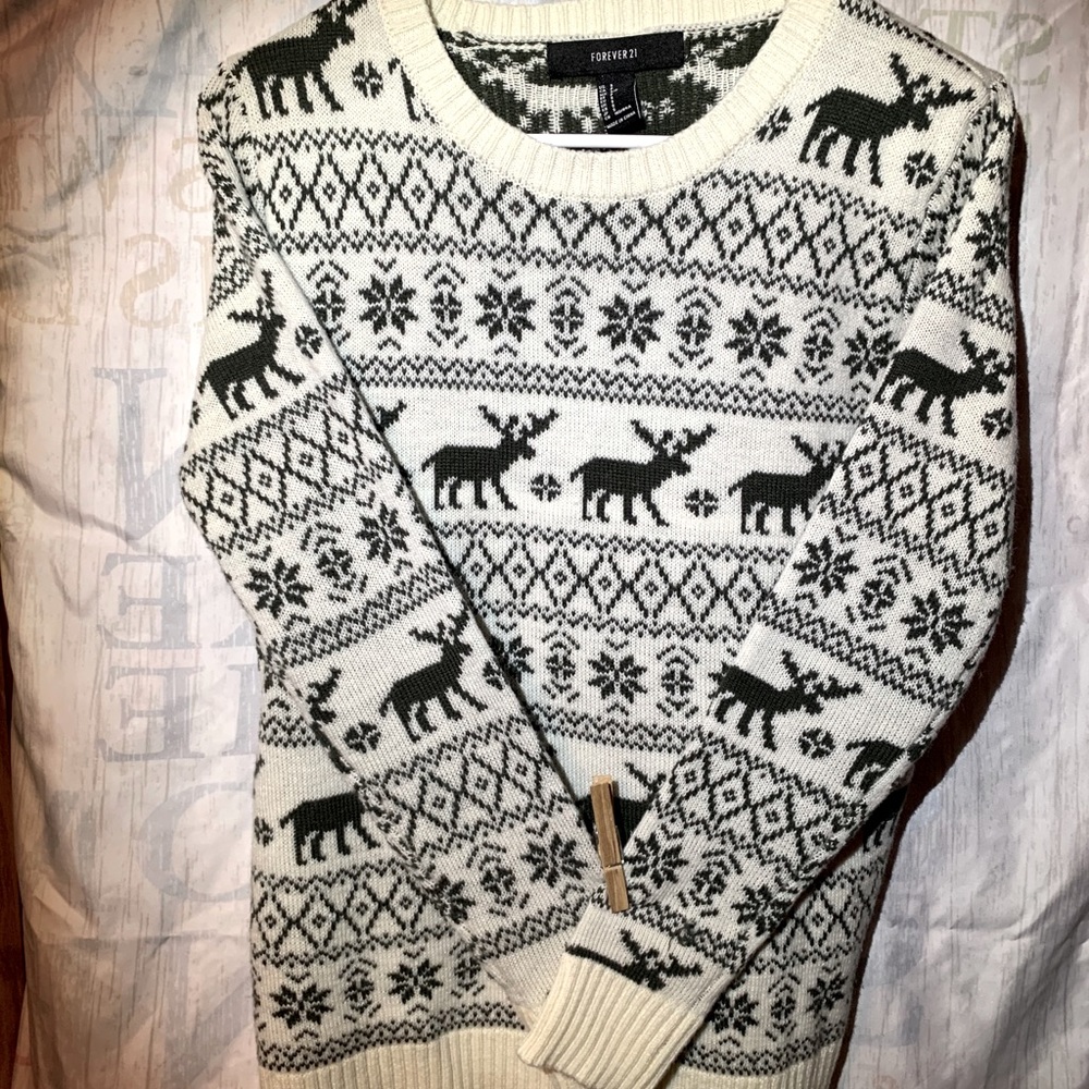Forever 21 winter/Christmas sweater